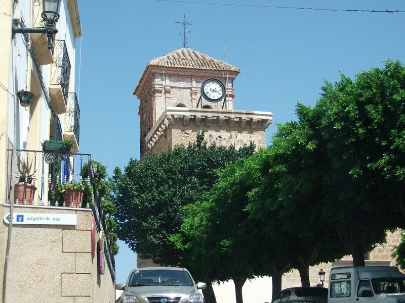 Kirche und Ortskern von Níjar