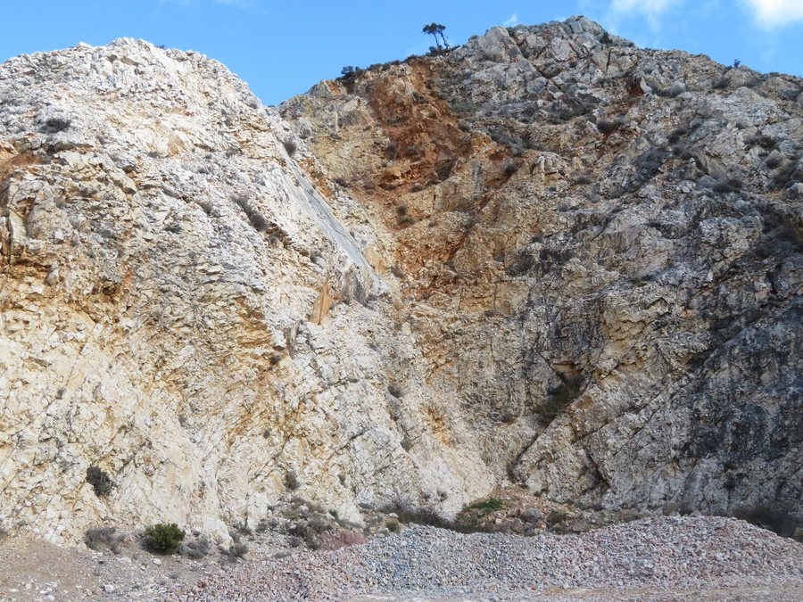File:Comarca Cuencas Mineras, T.M. Huesa del Común, provincia de Teruel, España.jpg
