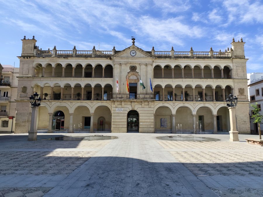 File:Ayuntamiento de Andújar, 2025.jpg