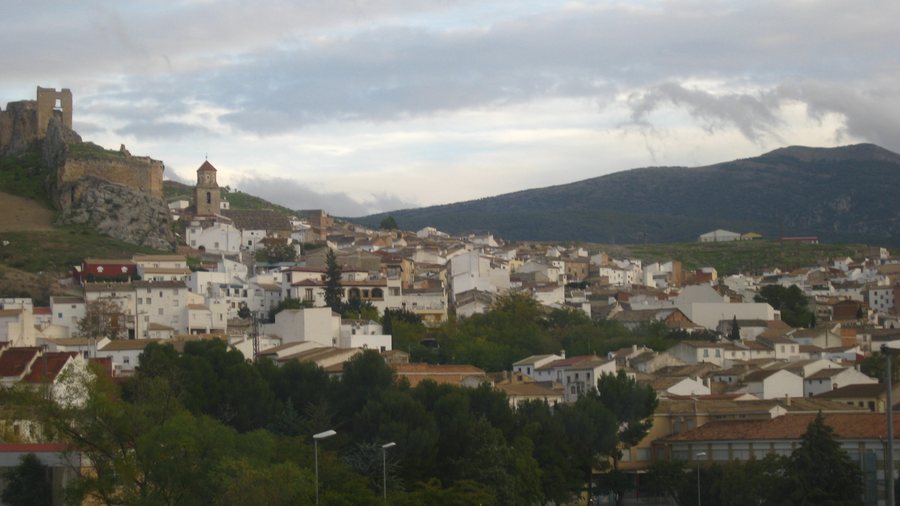 File:Bedmar, en el municipio de Bedmar y Garcíez (Jaén, España).jpg
